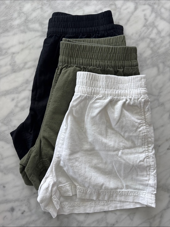 Old Navy Pants - 🌼Old Navy🌼 Bundle Linen Blend Pull On Shorts – White, Olive, Black, Size M